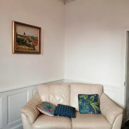 Grande Maison De Avec Jardin Valence En Poitou Pour 8 A 14 Personnes בית נופש *