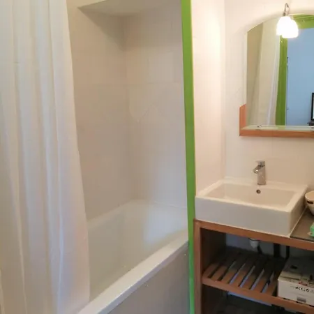 Grande Maison De Avec Jardin Valence En Poitou Pour 8 A 14 Personnes * Couhé-Verac