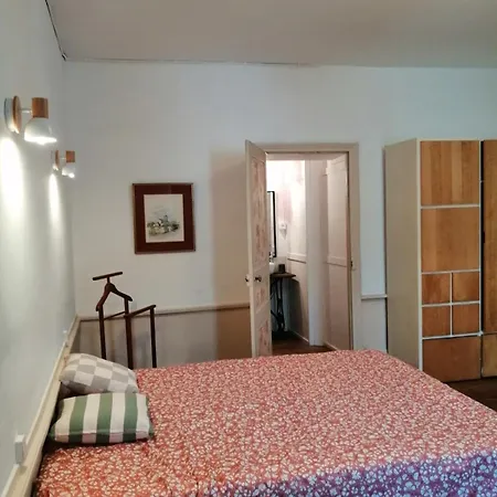 Сasa de vacaciones Grande Maison De Avec Jardin Valence En Poitou Pour 8 A 14 Personnes Couhé-Verac
