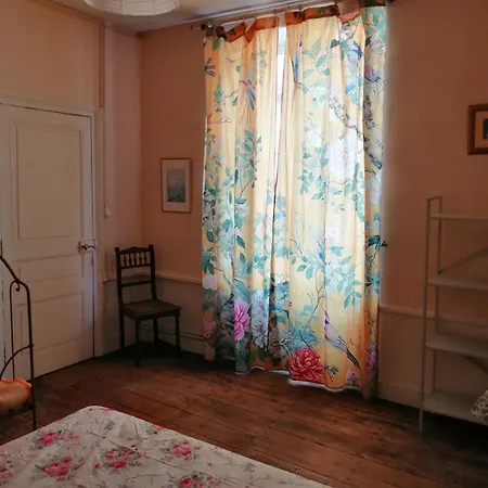 בית נופש Grande Maison De Avec Jardin Valence En Poitou Pour 8 A 14 Personnes