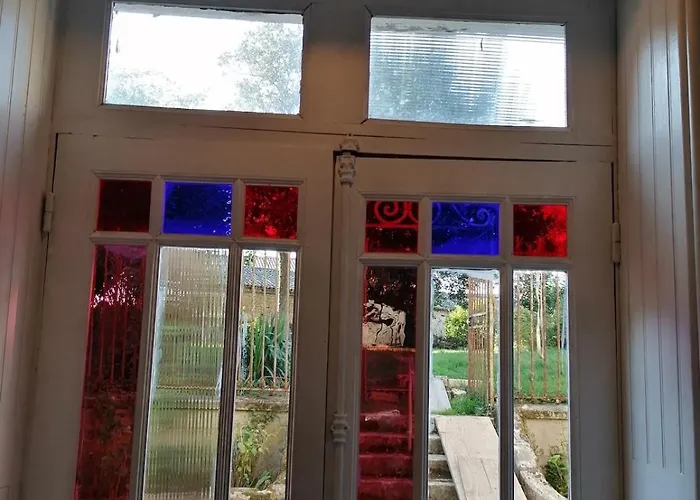 Grande Maison De Avec Jardin Valence En Poitou Pour 8 A 14 Personnes 펜션 *