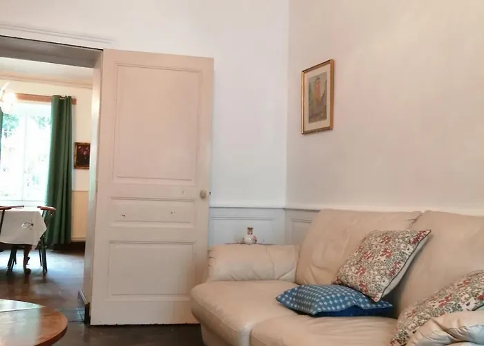 Grande Maison De Avec Jardin Valence En Poitou Pour 8 A 14 Personnes Couhé-Verac