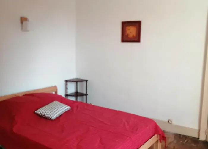 펜션 Grande Maison De Avec Jardin Valence En Poitou Pour 8 A 14 Personnes Couhé-Verac